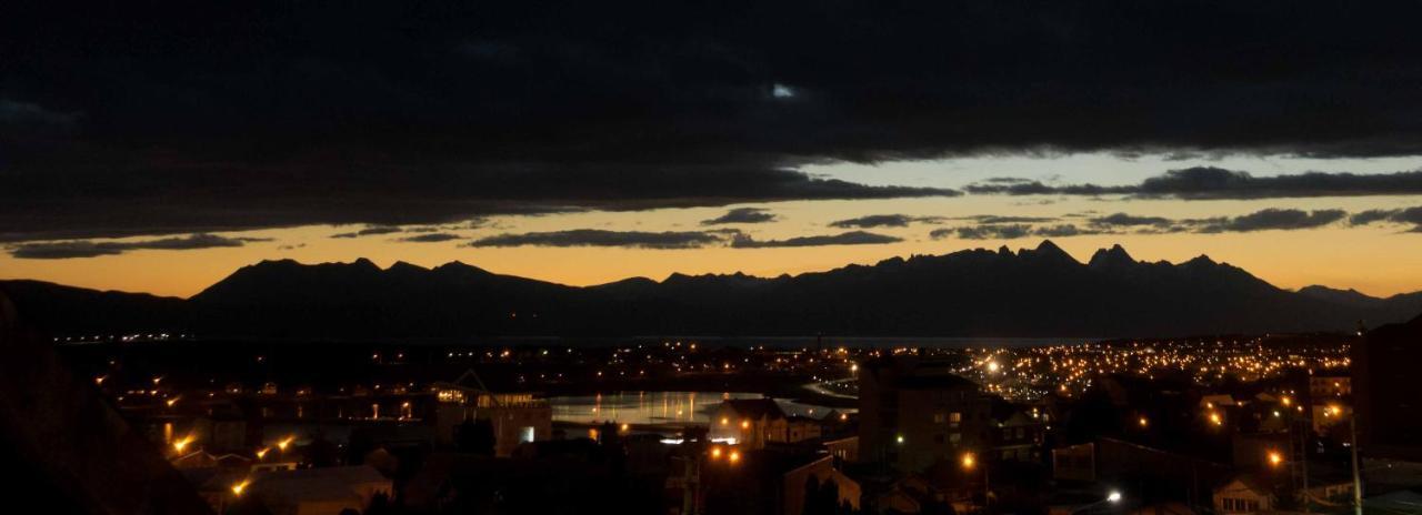 Hosteria Aonikenk Ushuaia Exteriör bild